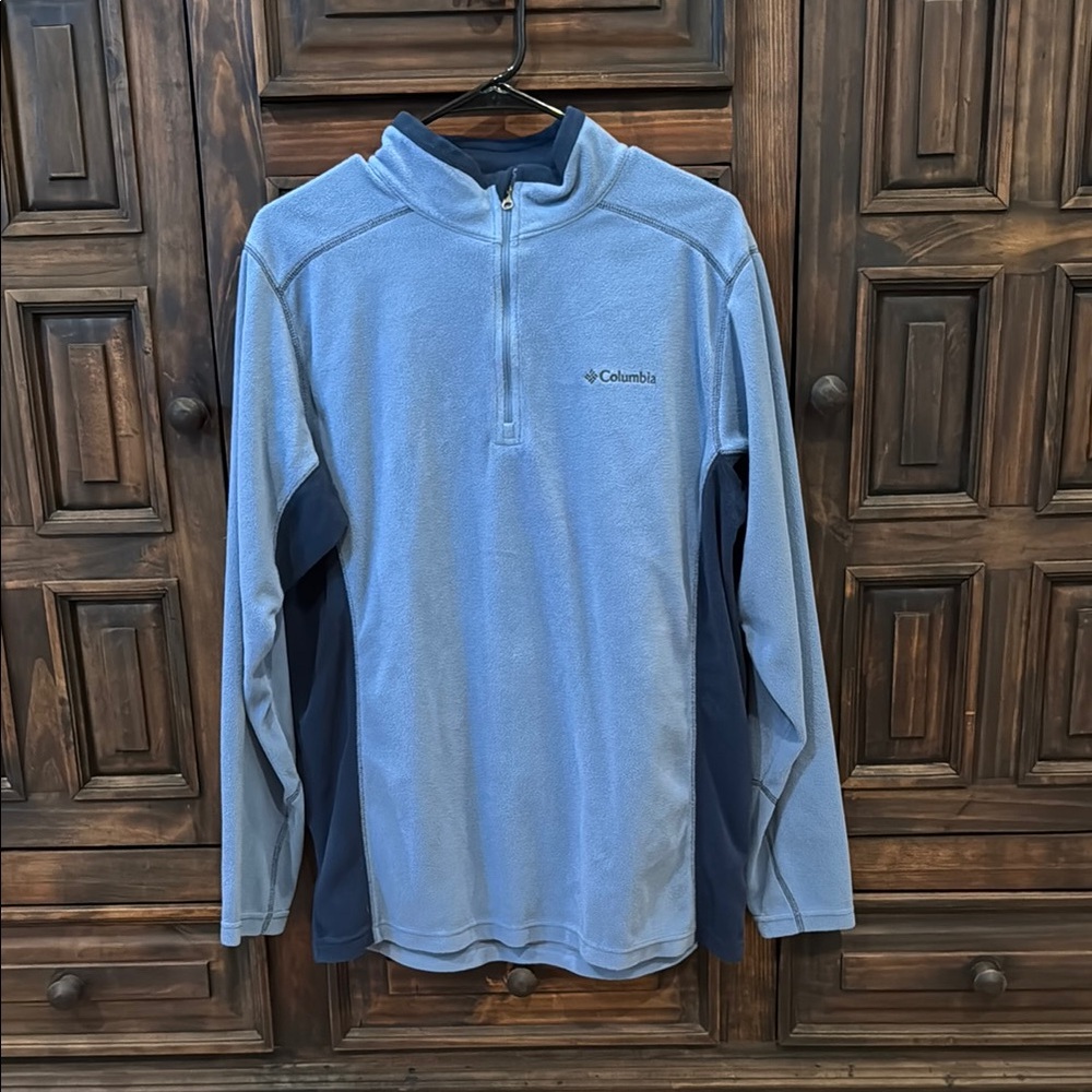 Columbia Two-Tone Blue Fleece Pullover